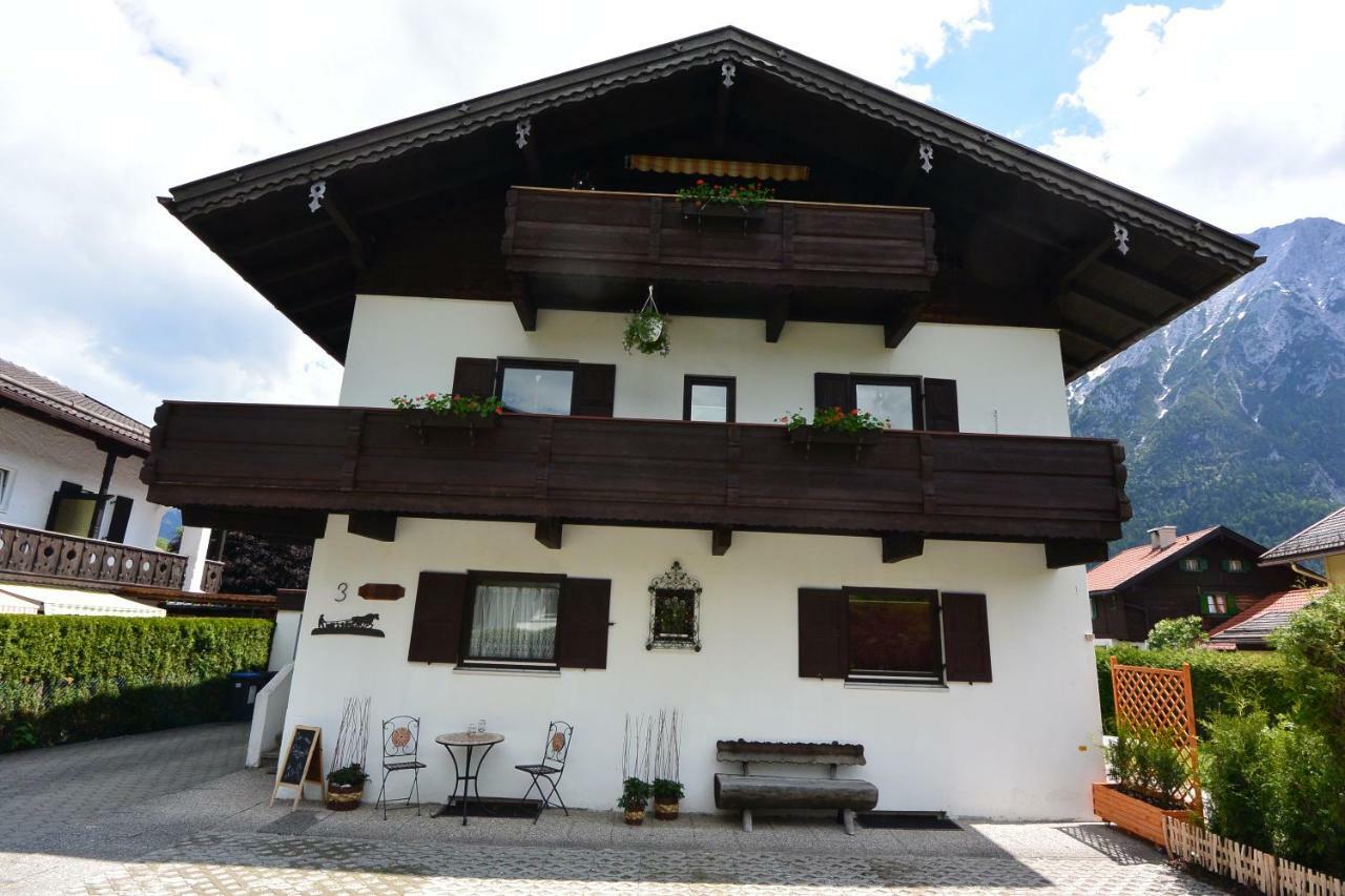 Haus Edelraute Apartment Mittenwald Exterior photo