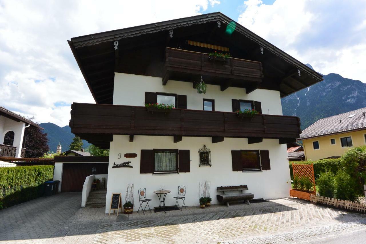 Haus Edelraute Apartment Mittenwald Exterior photo